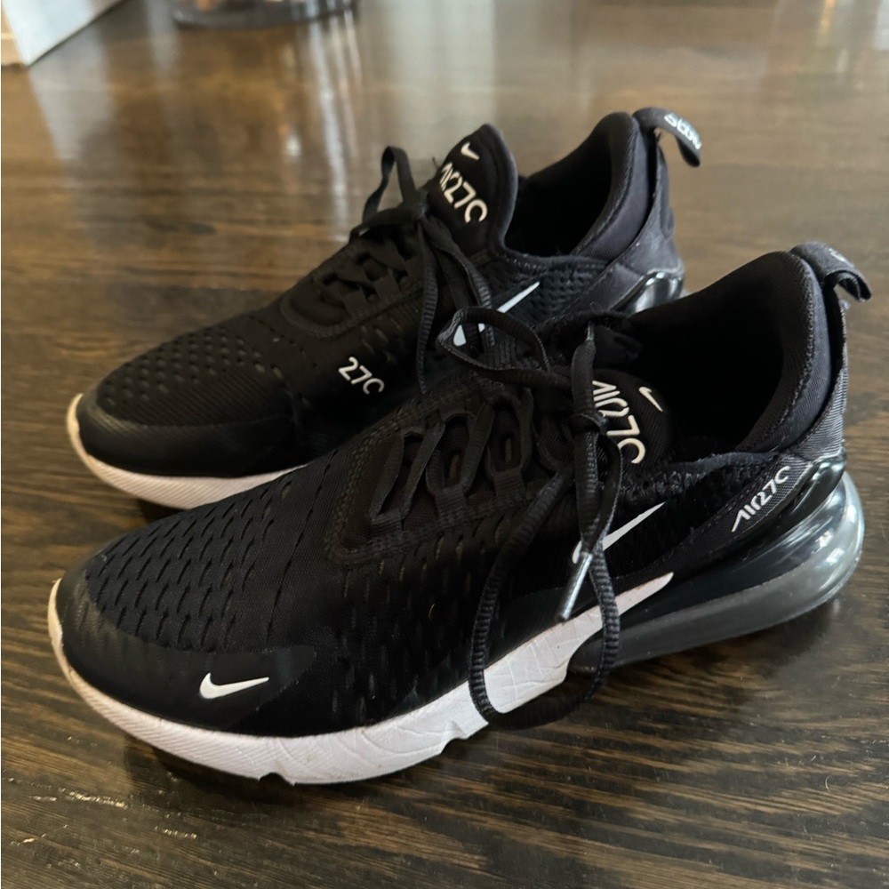 Nike Air Max 270 Sneakers